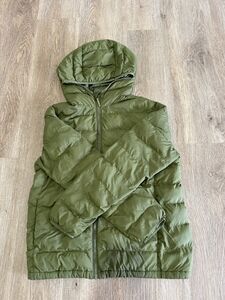 Uniqlo Green Puffer Jacket